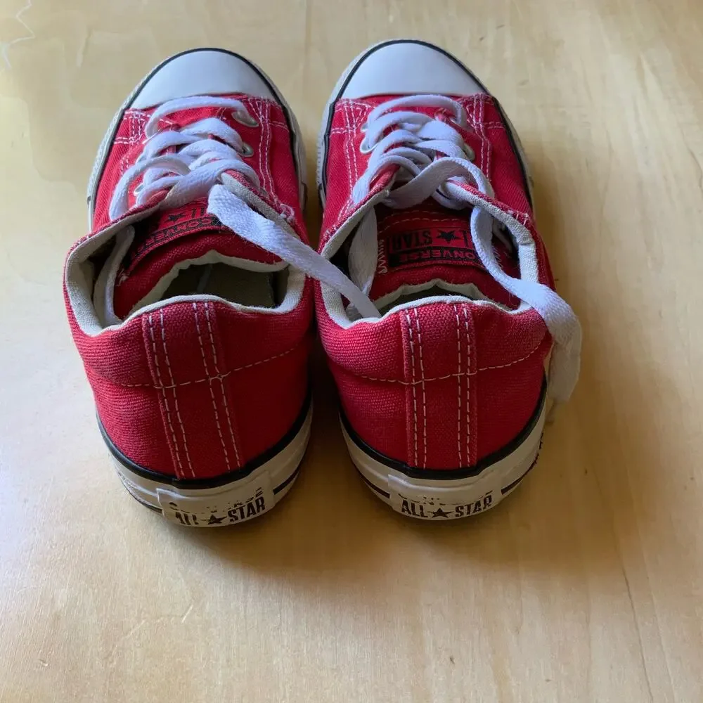 Converse Chuck Taylor All Star Classic Low Top Red Canvas Sneakers For Kids